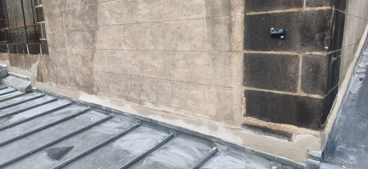 Toiture rénovée par Toit des Dômes à Clermont-Ferrand (61) — vue d'ensemble