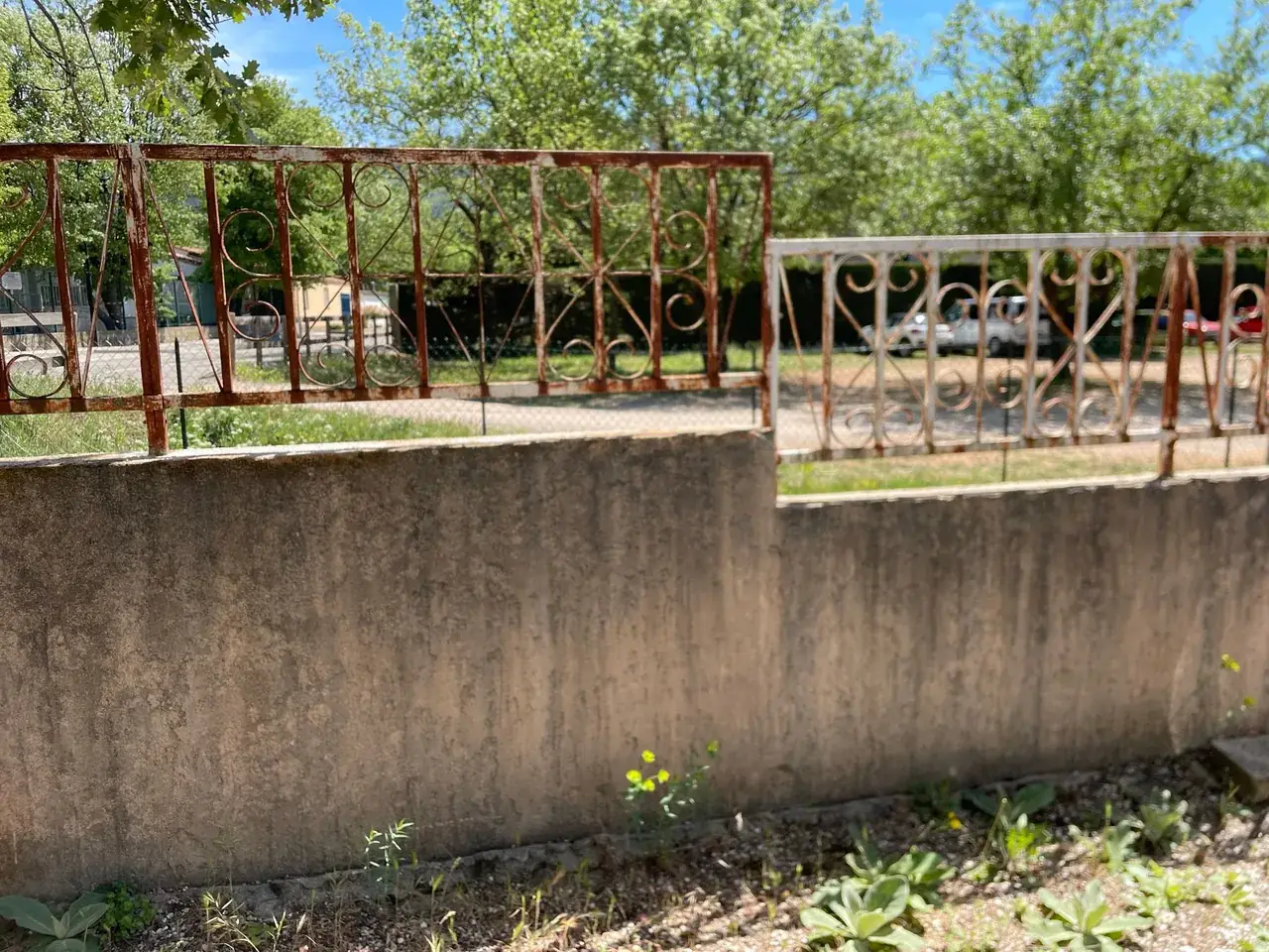 Toiture rénovée par Toit des Dômes à Clermont-Ferrand (106) — vue d'ensemble