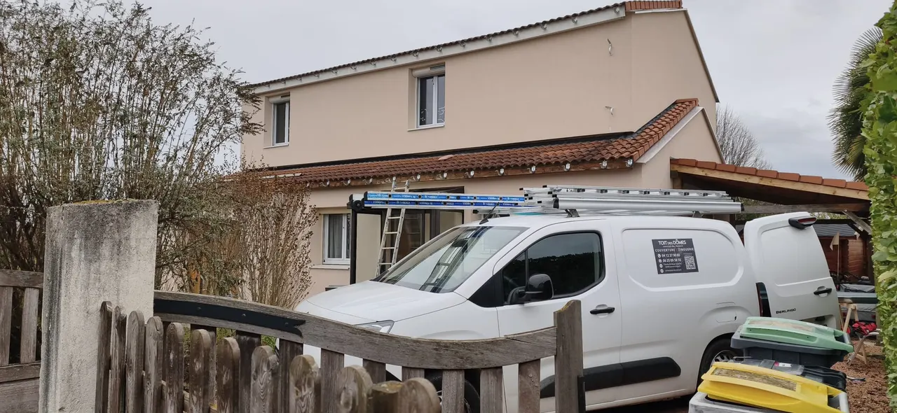 Réalisation toiture à Clermont-Ferrand — Toit des Dômes